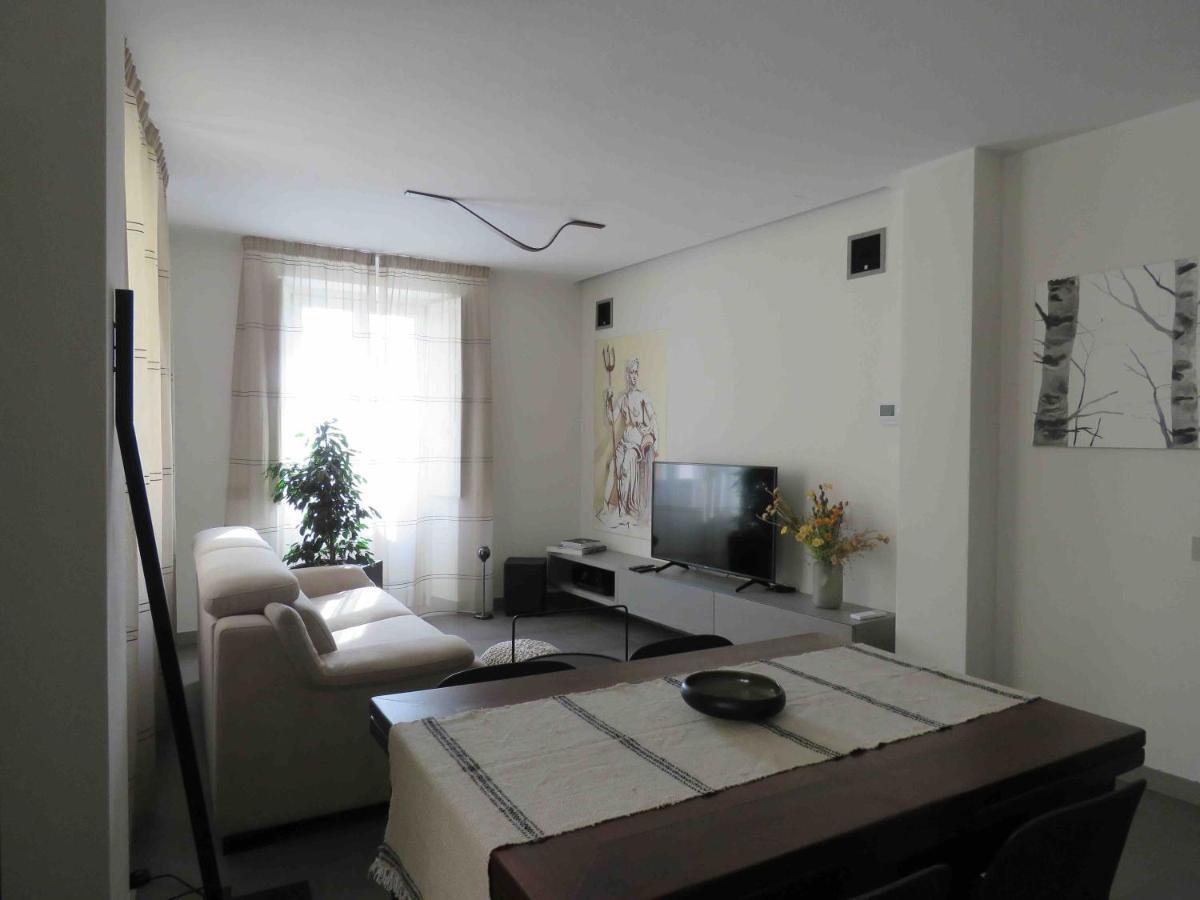 Les Fleuves - Doire Apartment Аоста Екстериор снимка